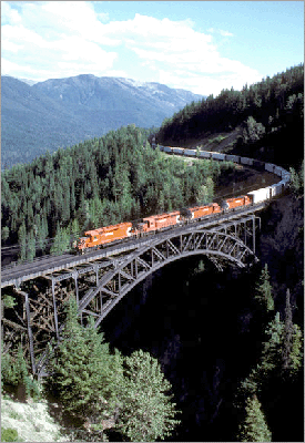 CPR train traversing the Stoney Creek Bridge